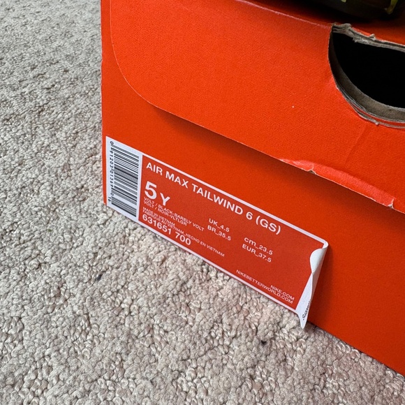 Nike | Air Max Tailwind 6 GS - Volt/Black - Picture 8 of 8